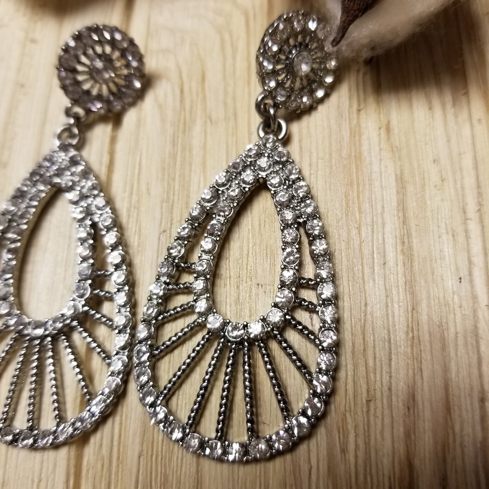 Beautiful Statement Rhinestone Dangle Earrings - image 2
